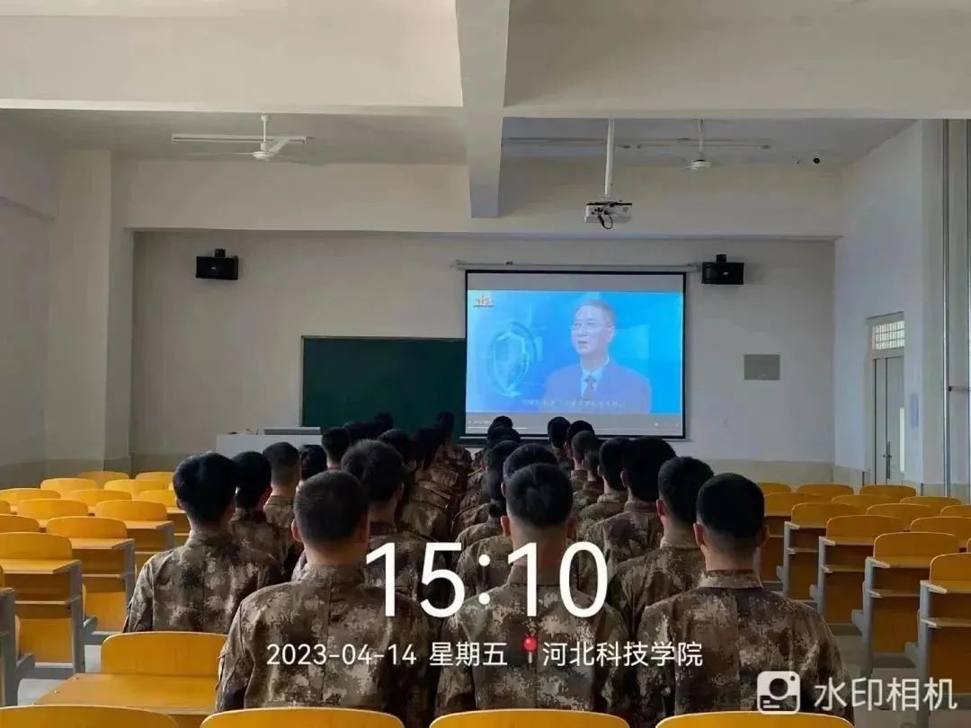 bat365在线登录网站组织全校师生同上一堂国家安全教育课